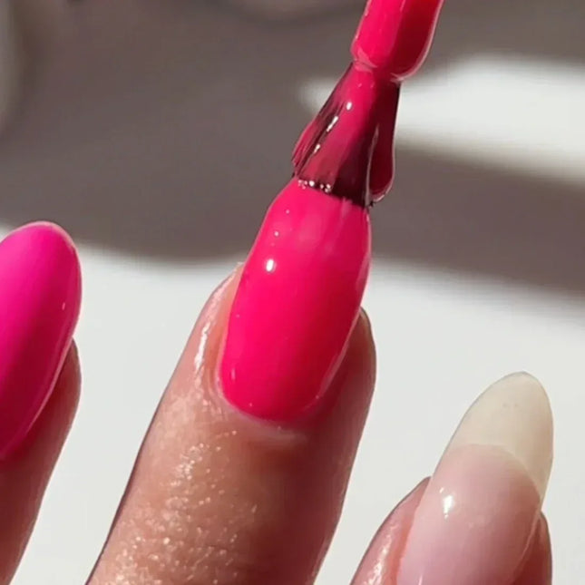 DND Duo Matching Color - #557 Hot Raspberry - TTT Nails Supply